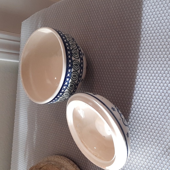 Polish Pottery Apple Covered Dish - Picture 2 of 8